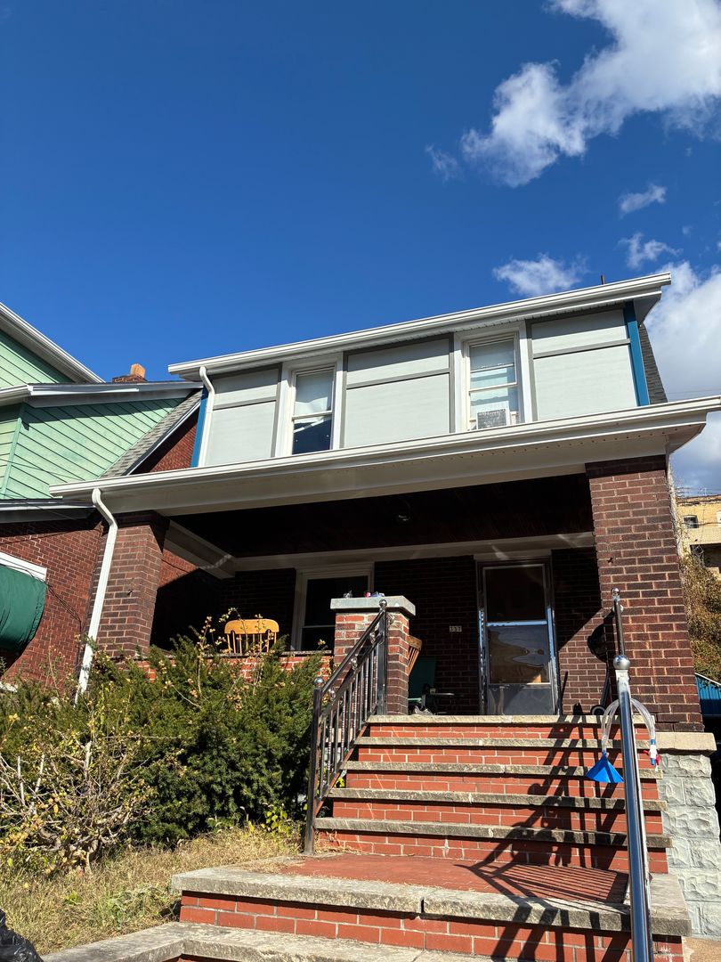 Pittsburgh House: 337 Coltart Ave