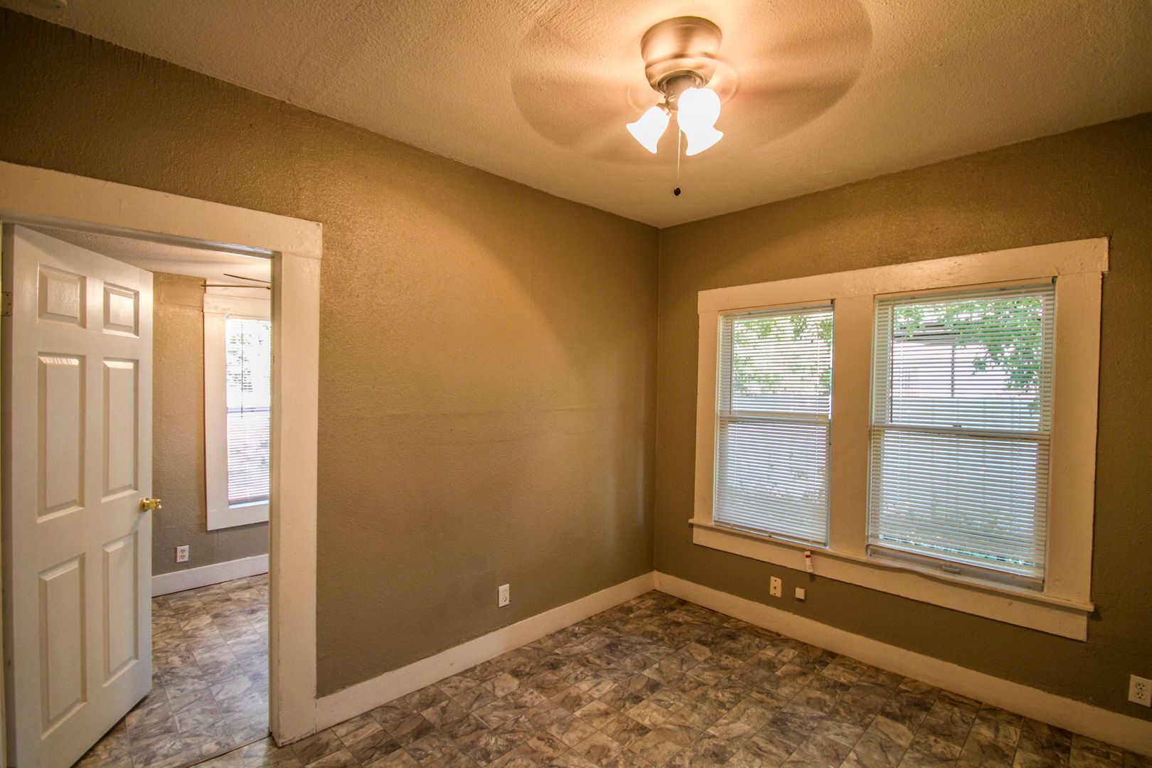 San Antonio House: 524 Saint Martin