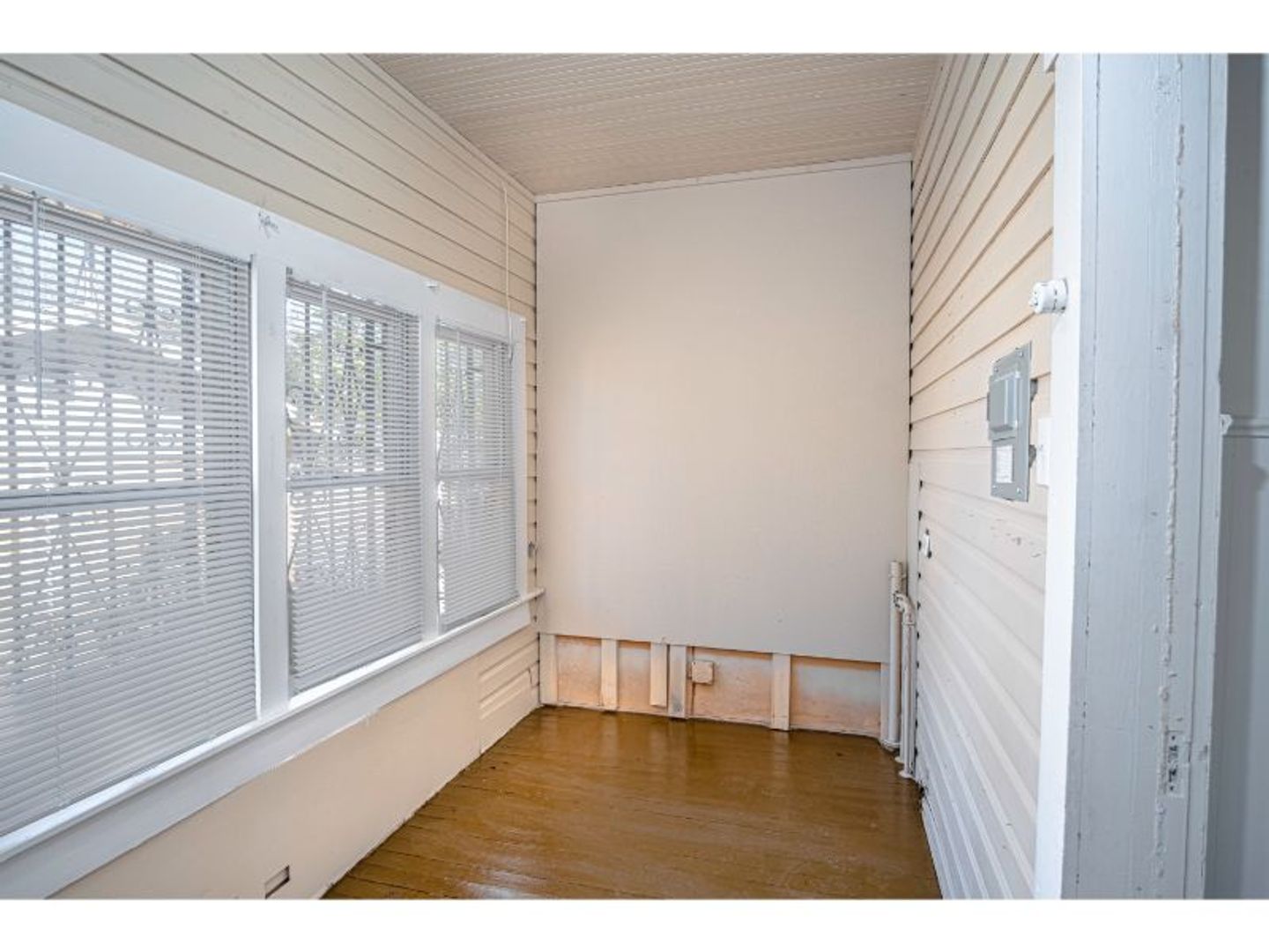 San Antonio House: 639 Canton