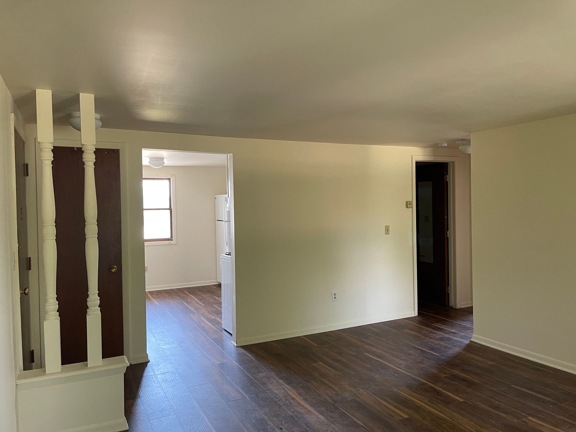 Oshkosh Apartment: 811 Greenwood Court