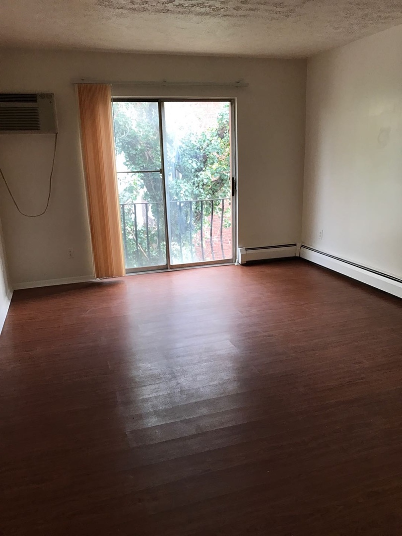 Cincinnati Apartment: 644 Probasco Street