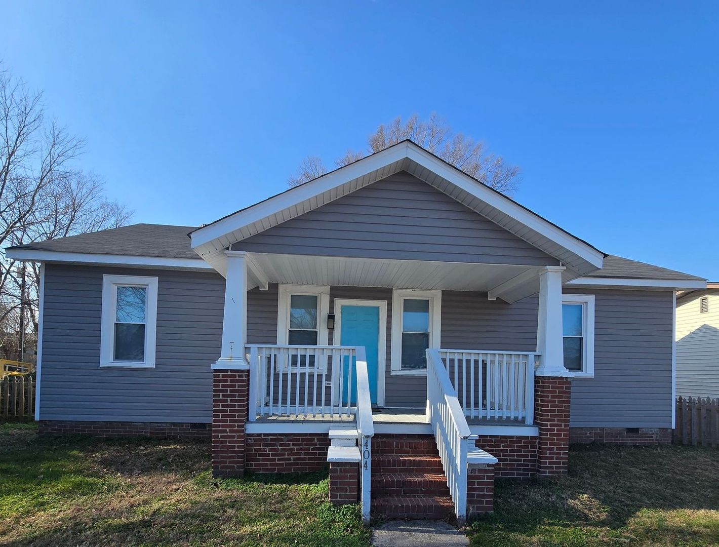 Hopewell House: 404 N. 4th Ave.