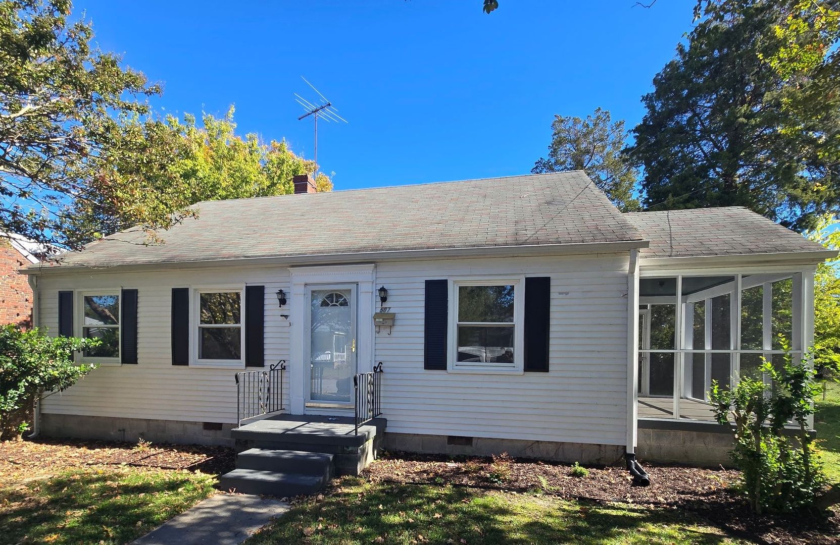 COMPLETELY RENOVATED 2 bedroom house