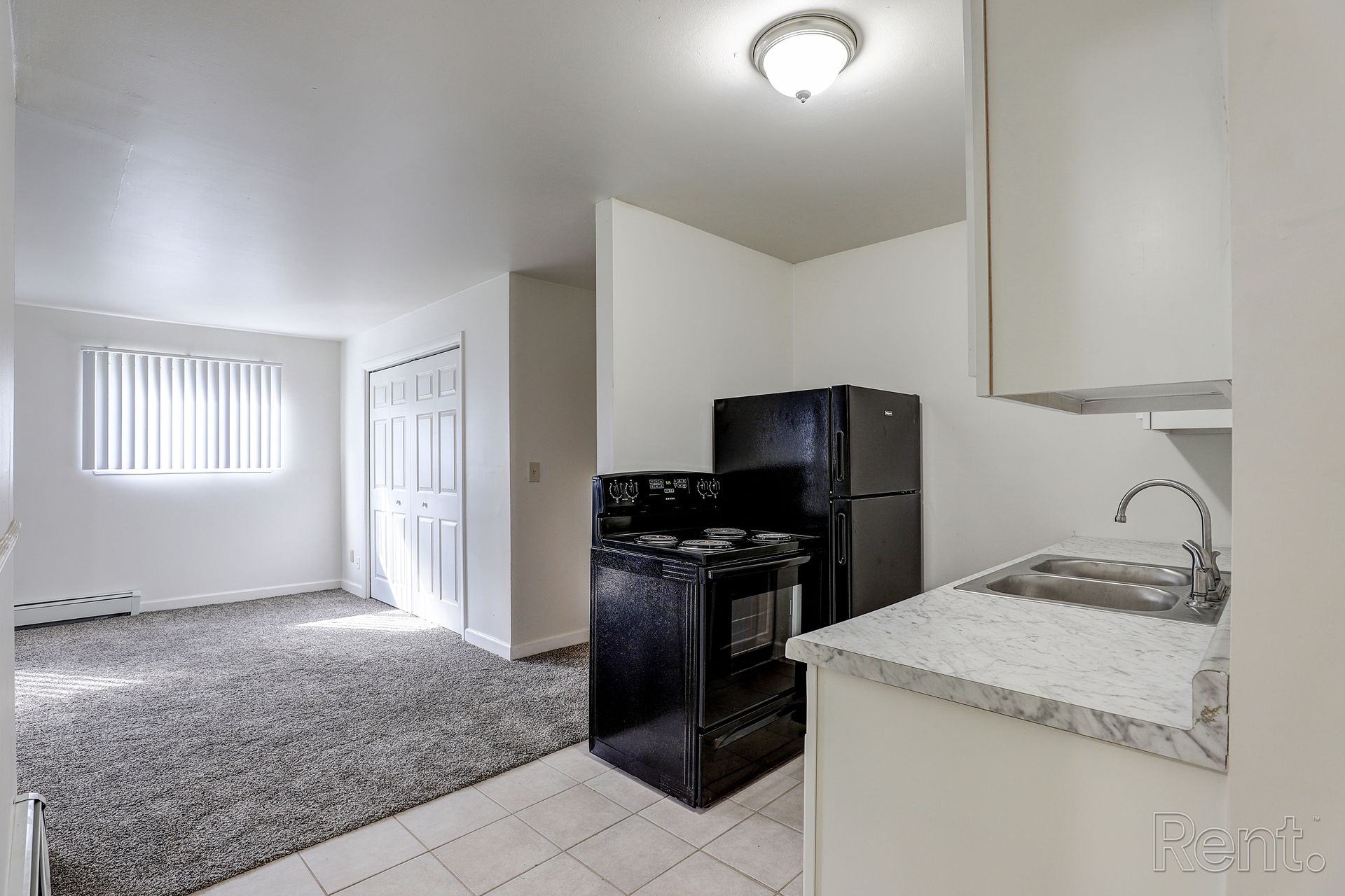 Mount Morris Apartment: 560 Dover Court # 3