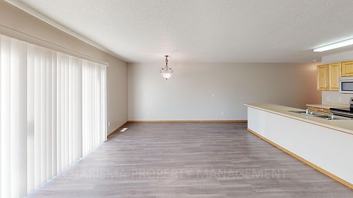 7025 W 56th Street #6, Sioux Falls, SD 57106