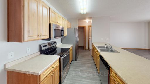 7025 W 56th Street #6, Sioux Falls, SD 57106