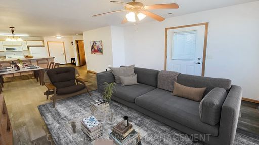 2 BD, 2 BATH, IN UNIT WASHER/DRYER, WALK OUT DECK/PATIO, PET FRIENDLY