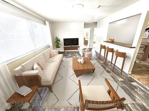 2 BD, 1 BA With Lots of Storage, Centrally Located Near Downtown Sioux Falls – photo 1