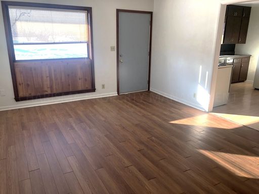 ZIP ZAP PROPERTIES - 2 BD, 1 BA, PET FRIENDLY UNIT