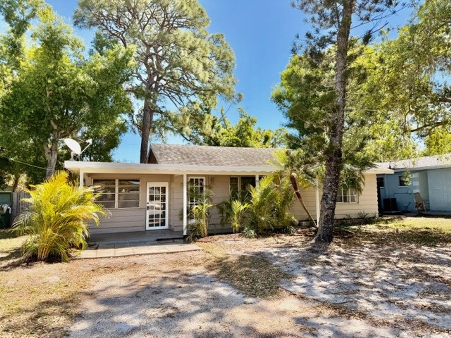 Sarasota House: 720 N. Lime Ave.