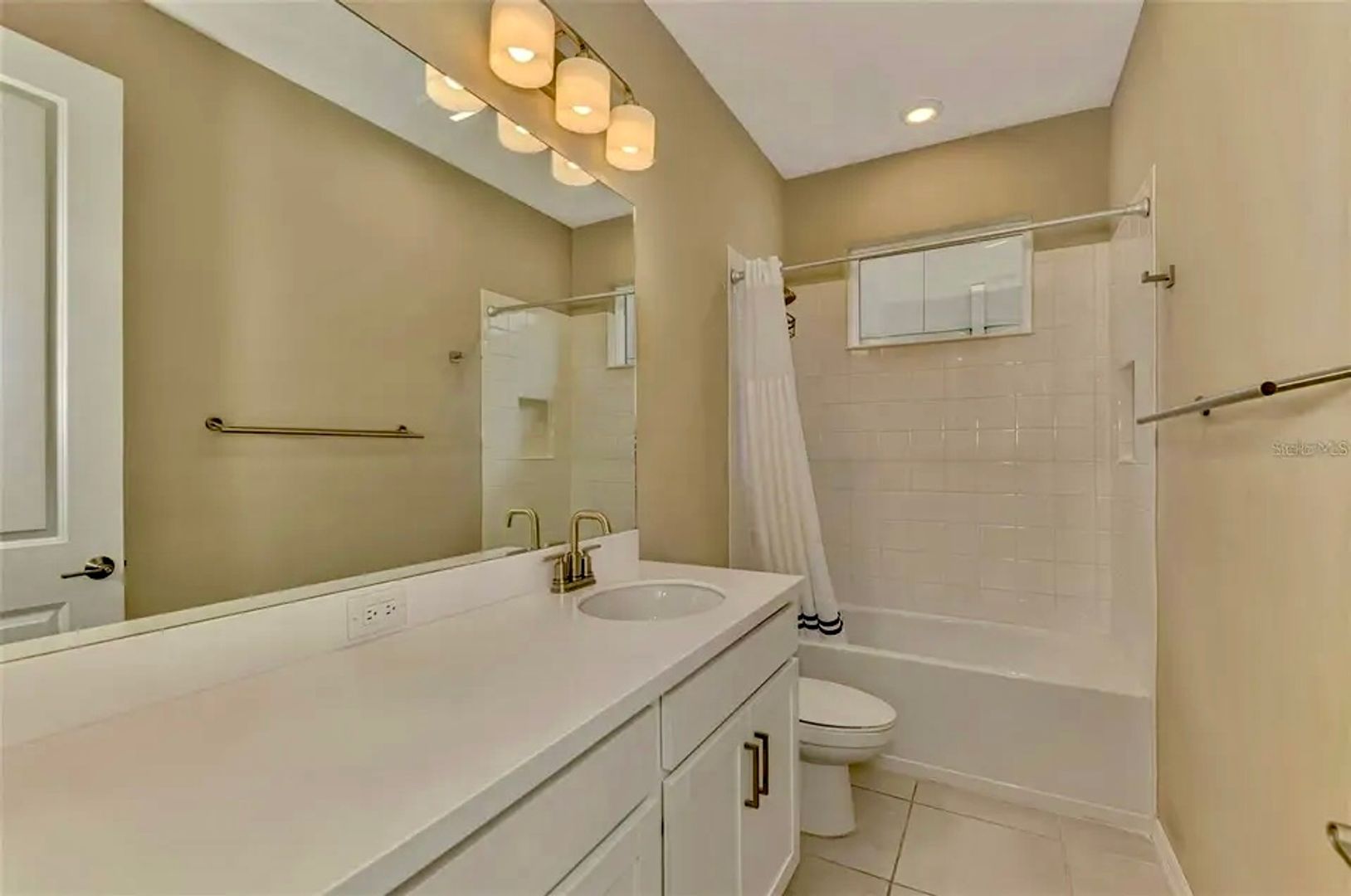 6310 Grandview Hill Ct 9 of 12