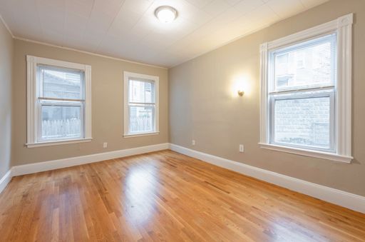 68 Richdale Ave , 1, Cambridge, MA 02140