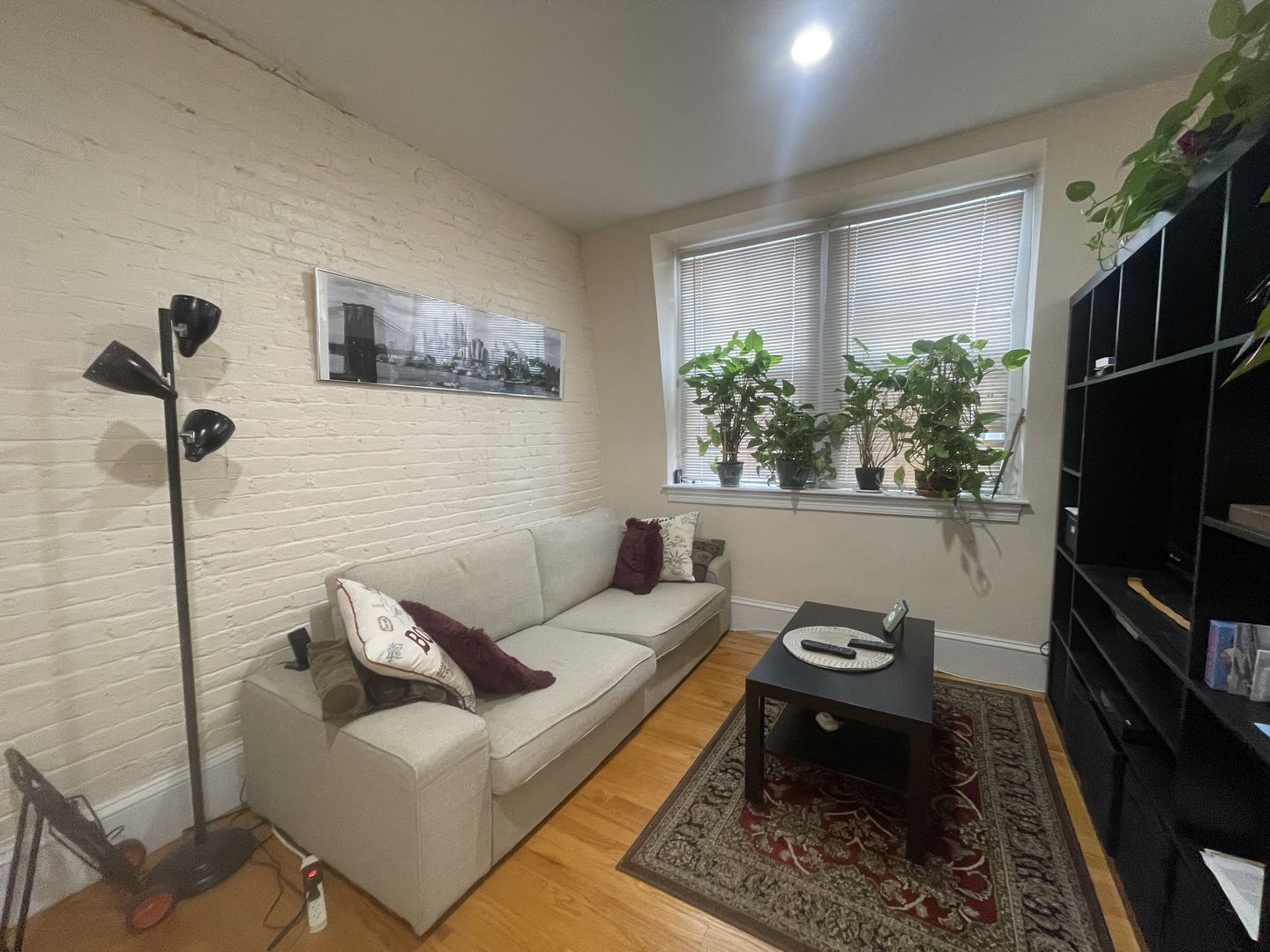 Boston Apartment: 105 Pinckney Street