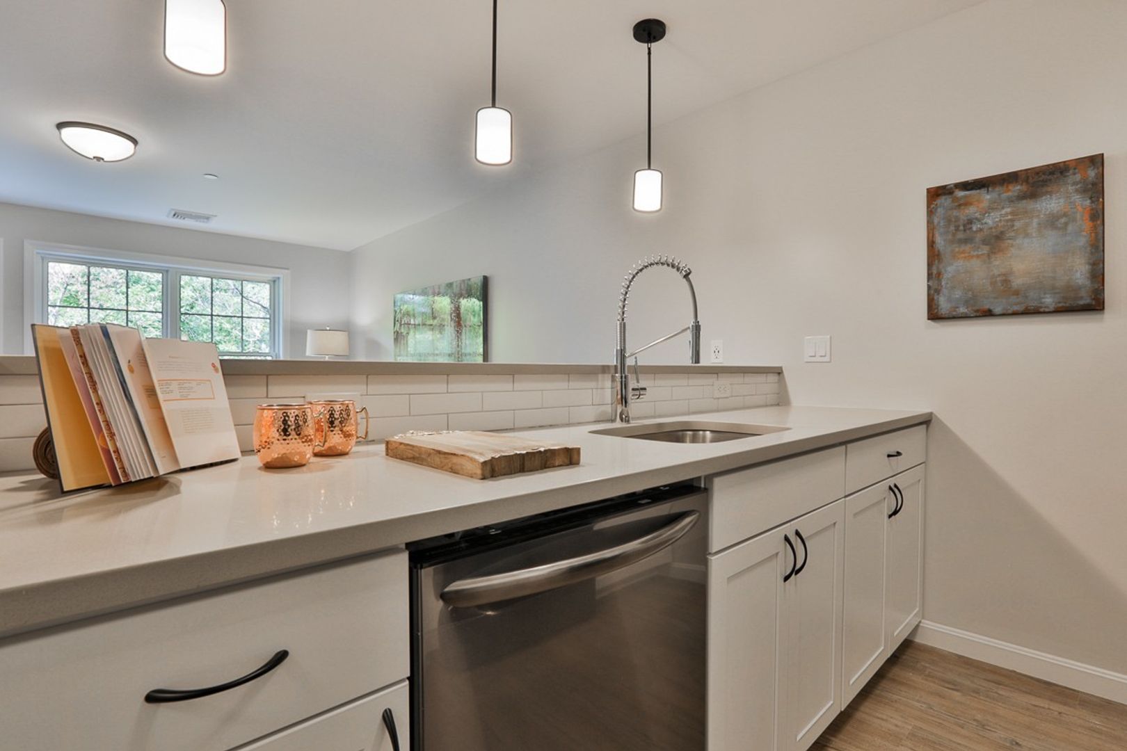 215 Fairmount Avenue, Unit 404 Lynn MA 01905 - Photo 2