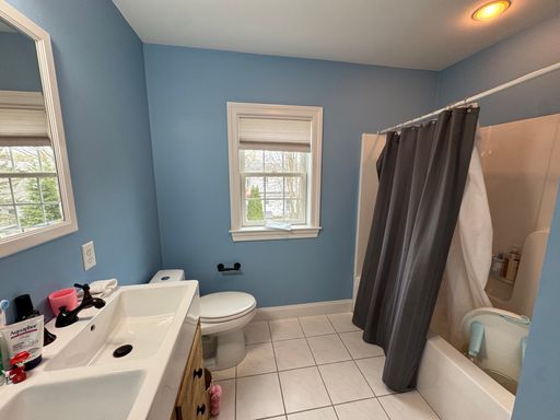 43 Canterbury Road, Waltham, MA 02453