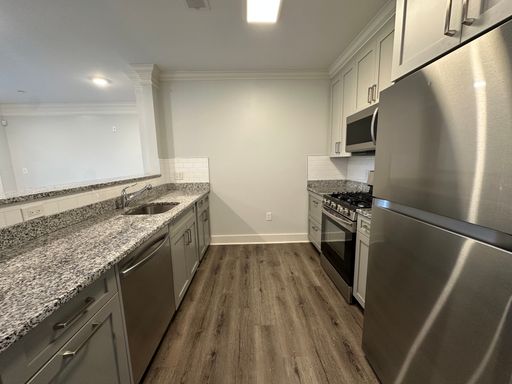 13-18 Hennery Way, Unit 18J, Medfield, MA 02052