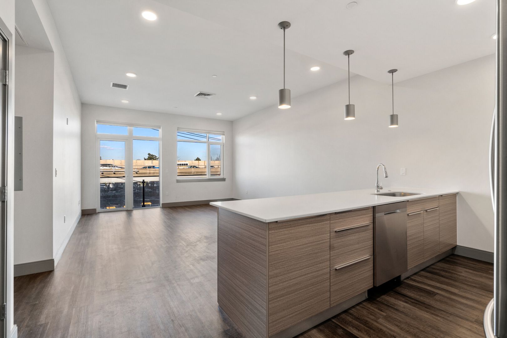 400 Mystic Avenue - 206 Somerville MA 02145 - Photo 2