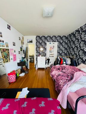 14 Palace Rd, 14P-11, Boston, MA 02115