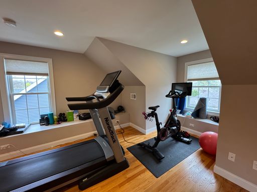 43 Canterbury Road, Waltham, MA 02453