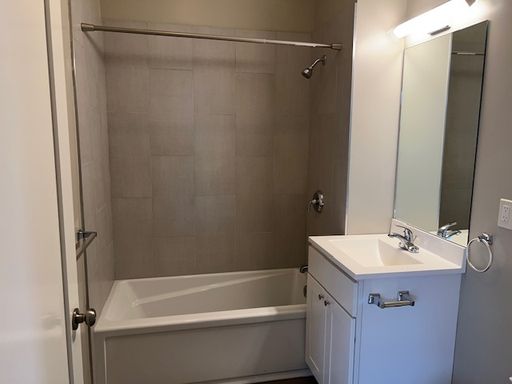 600 North Avenue, 202, Wakefield, MA 01880