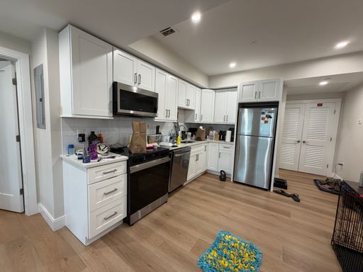 394 McGrath Hwy, Unit 102, Somerville, MA 02143