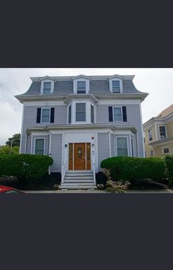R- 18 Broad Street, 3, Lynn, MA 01902