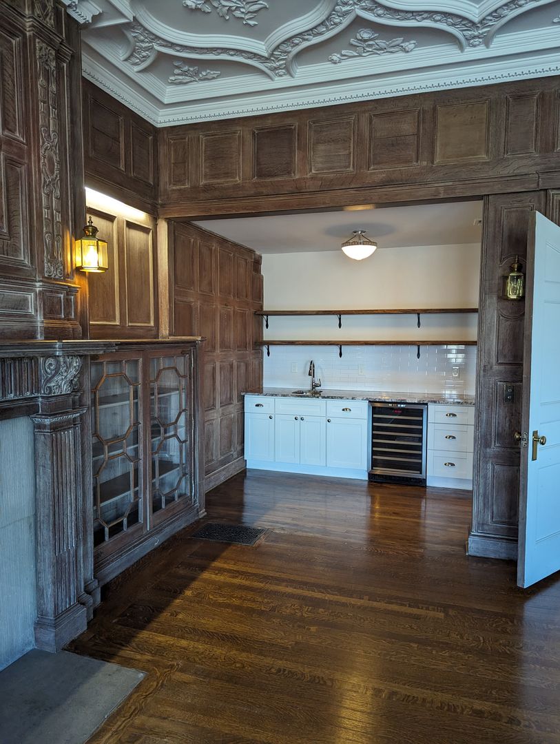 127 Bay State Road Boston MA 02215 - Photo 5