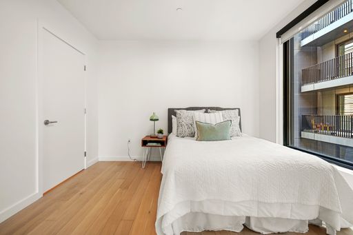 21-35 West 2nd St., Unit 309, Boston, MA 02127