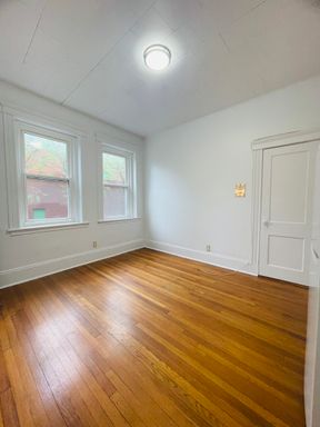 14 Palace Rd, 14P-4, Boston, MA 02115