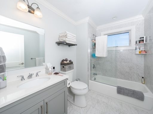 13-18 Hennery Way, Unit 15, Medfield, MA 02052