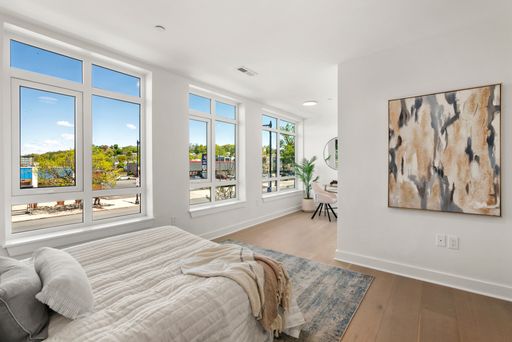 917 Bennington St, 301, East Boston, MA 02128