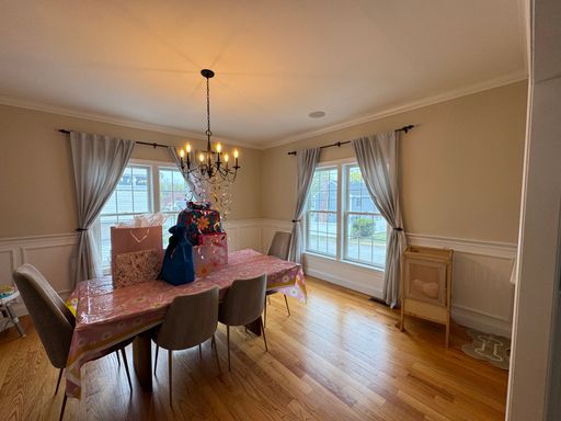 43 Canterbury Road, Waltham, MA 02453