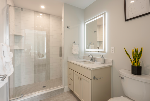 61 County St, 301, Dover, MA 02030
