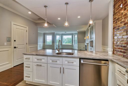 127-129 Bay State Road , PH, Boston, MA 02215