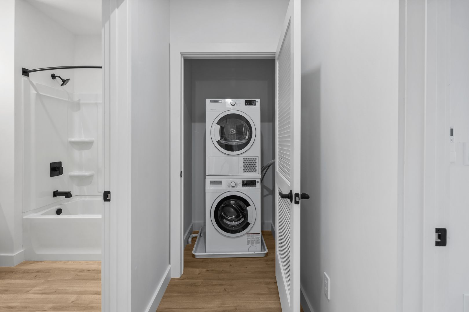 635 Main Street, Unit 111 MA 01887-3215 - Photo 6