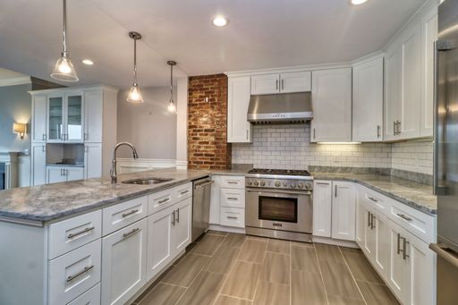 127-129 Bay State Road , PH, Boston, MA 02215