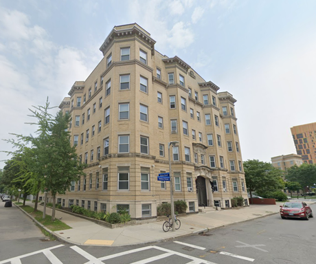 14 Palace Rd , 14P-21, Boston, MA 02115