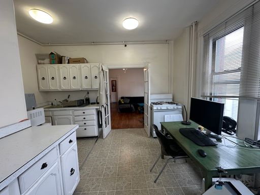 2 Inman Street, 2, Cambridge, MA 02138