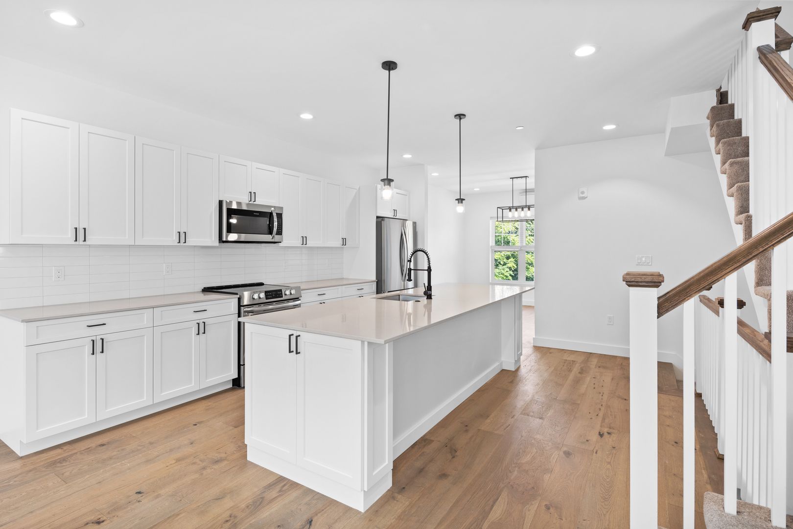 635 Main Street, TH 3 MA 01887-3215 - Photo 4