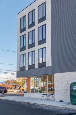 810 Washington Ave,  205, Revere, MA 02151
