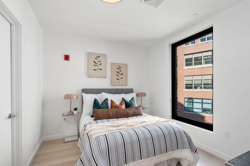 21-35 West 2nd St., Unit 306, Boston, MA 02127