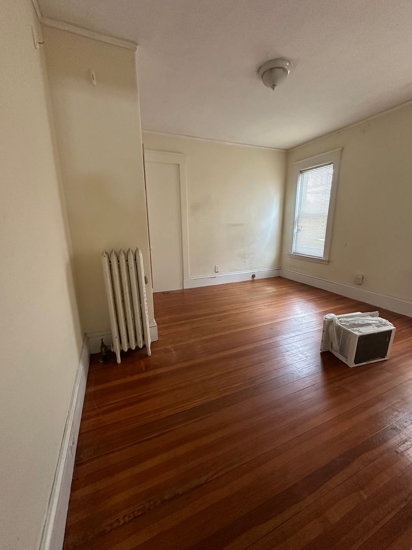R - 42-44 Whitman Street - 1A Somerville MA 02144 - Photo 4