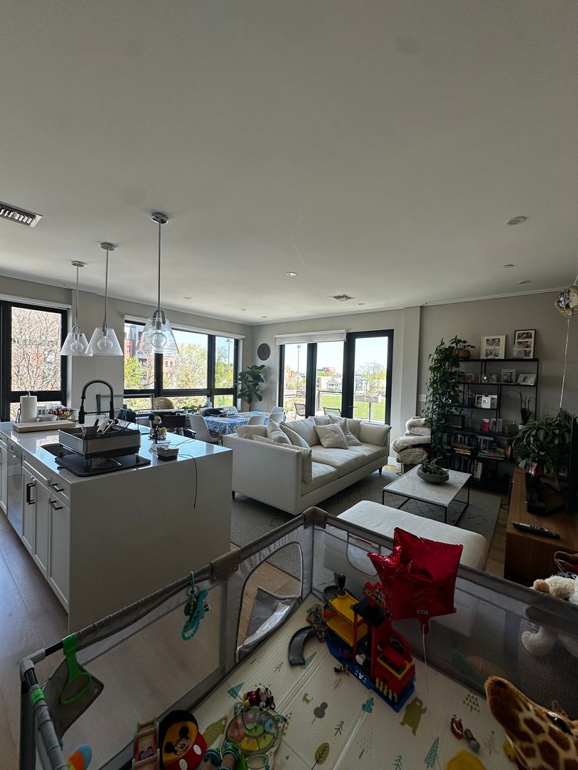 Brighton Condo: 70 Leo Birmingham Parkway