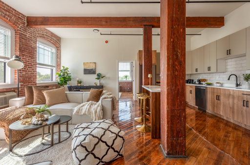 157 Centre Street, Unit 301, Brockton, MA 02302