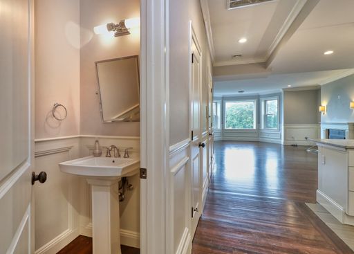 127-129 Bay State Road , PH, Boston, MA 02215