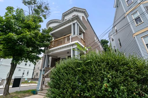 36 Bellevue St , Unit 2, Dorchester, MA 02125