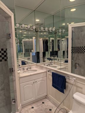 2 Louisburg Square, 4/5, Boston, MA 02108