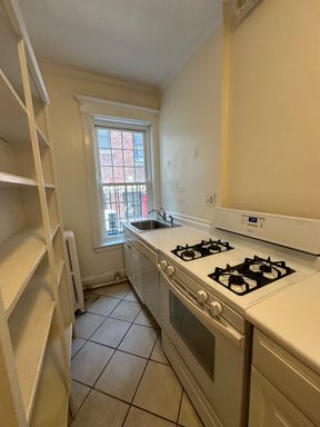 1277 Commonwealth Ave , 412, Boston, MA 02134