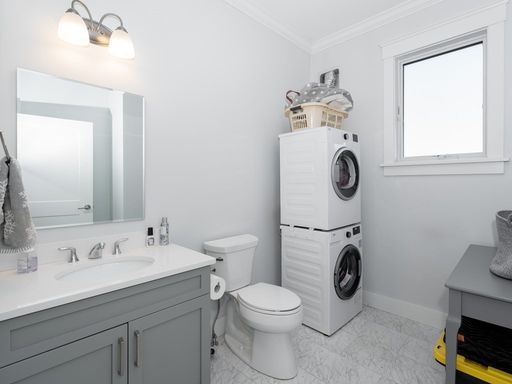 13-18 Hennery Way, Unit 15, Medfield, MA 02052