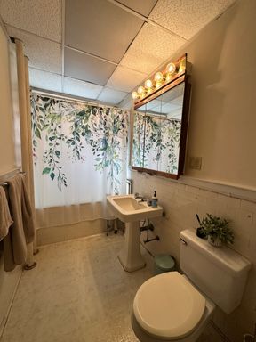 1277 Commonwealth Ave, 212, Boston, MA 02134